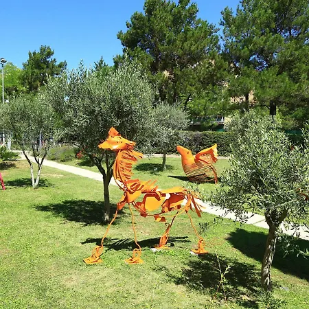 Kyriad Mas Des Oliviers Hotel Aix-en-Provence