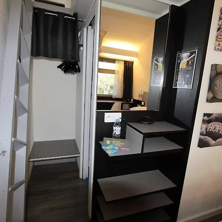 Kyriad Mas Des Oliviers Hotel 3*