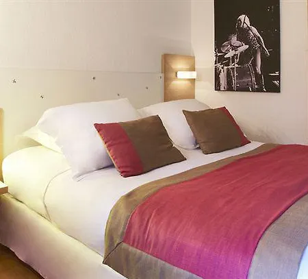 Kyriad Mas Des Oliviers Hotel 3*